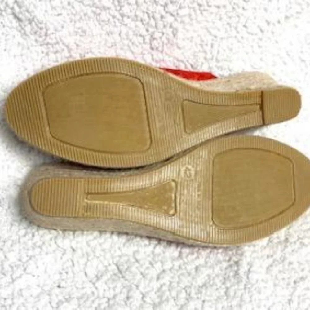 GAIMO Suede Wedge Espadrilles